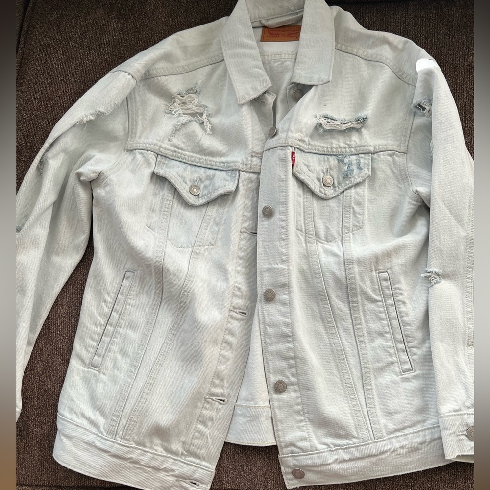 Levi’s distressed denim jacket.